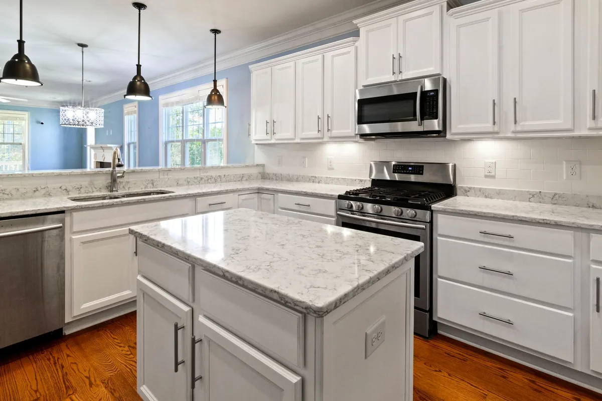 Filth & Squalor Cleanup in Woodville, FL